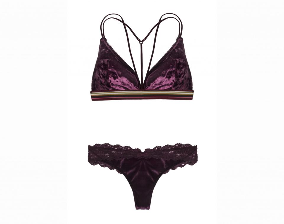 <p>Velvet is everywhere this season – even under our clothes. The gorgeous crushed velvet set will be a welcome addition to any girl’s underwear draw. </p>