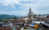 <p>El podio de los destinos recomendados por Airbnb para 2019 está el estado de Puebla. Ubicado al este de México, cuenta con una gran riqueza histórica, arquitectónica, cultural y gastronómica. (Foto: <a rel="nofollow noopener" href="http://pixabay.com/es/mexico-puebla-cuetzalan-pueblo-1474669/" target="_blank" data-ylk="slk:Pixabay;elm:context_link;itc:0;sec:content-canvas" class="link ">Pixabay</a> / CrismarPerez). </p>