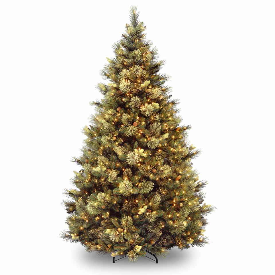 National Tree 7 1/2 Foot Hinged Carolina Pine Tree with 750 Clear Lights, CSA (CAP3-313-75) 