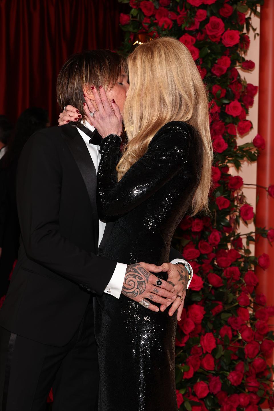 Nicole Kidman, Keith Urban 2023 Oscars: PDA Red Carpet Photos