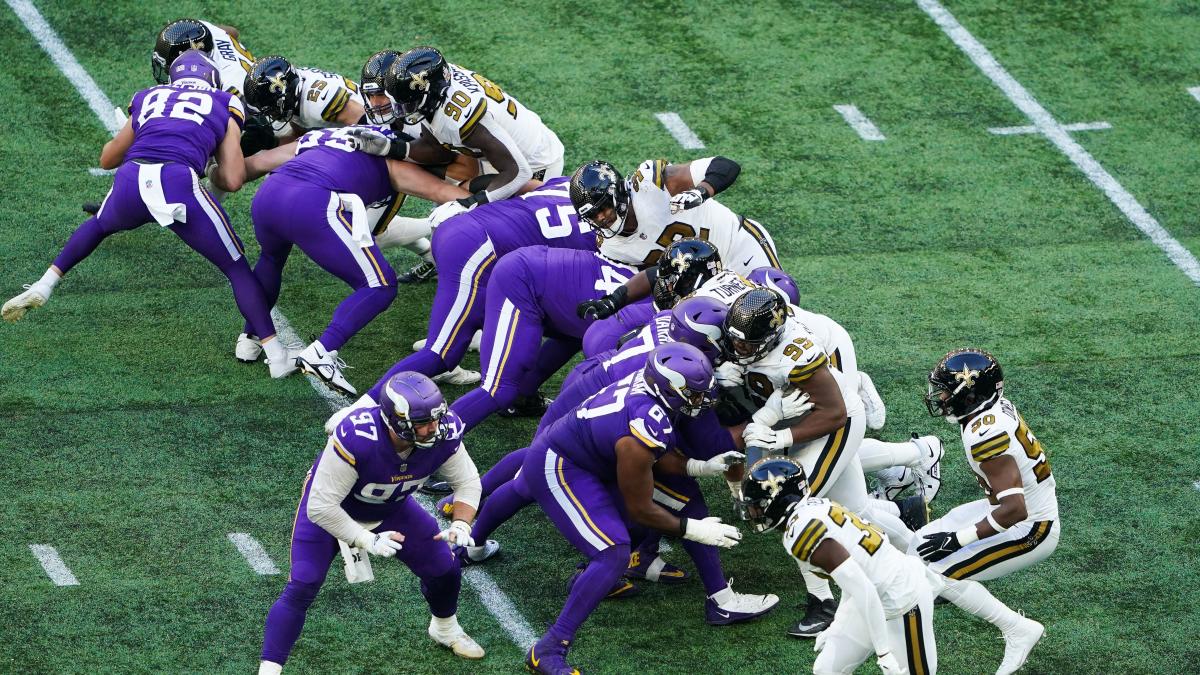 Minnesota Vikings' Adam Thielen during warm-up before during the  International Series NFL match at Twickenham, London. PRESS ASSOCIATION  Photo. Picture date: Sunday October 29, 2017. See PA story GRIDIRON London.  Photo credit