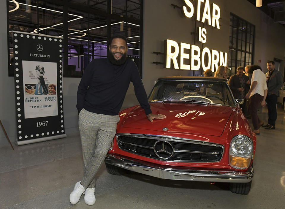 Anthony Anderson attends Mercedes-Benz Classic Center Grand Opening on August 12, 2022 in Long Beach, California.