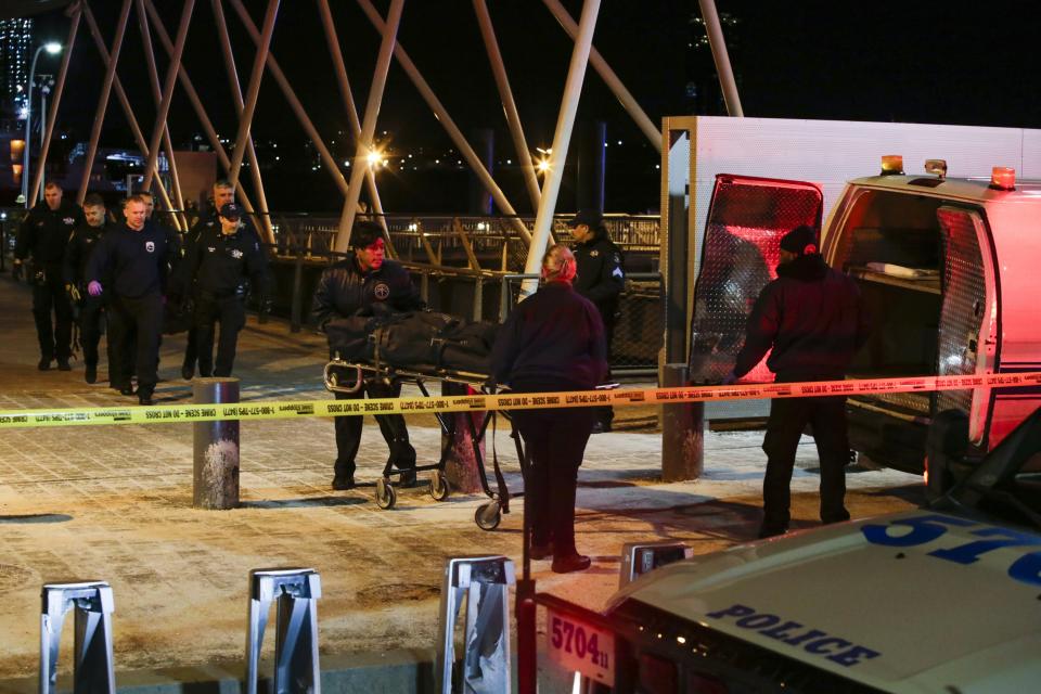 Five dead in New York river helicopter crash