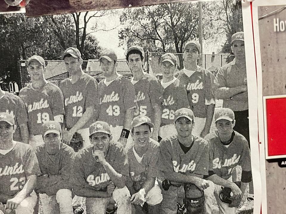 Joey Votto's team at Richview Collegiate Institute