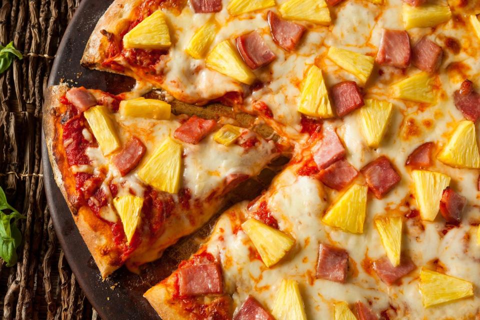 Does pineapple belong on pizza?