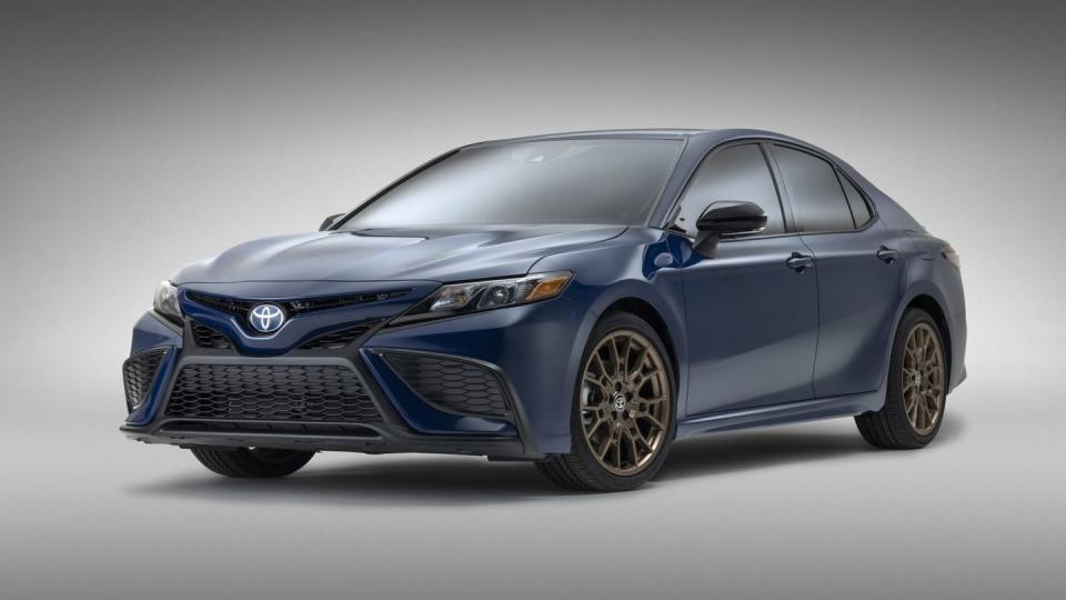 2024 toyota camry