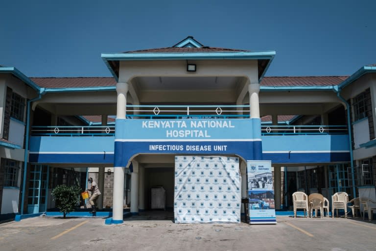 L'entrée de l'hôpital national Kenyatta à Nairobi, le 15 mars 2020 au Kenya (Yasuyoshi CHIBA)