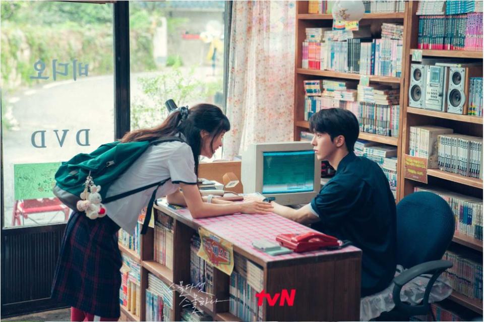 愛情中和對的人在一起，會有的5種感覺。（圖片來源：tvN）