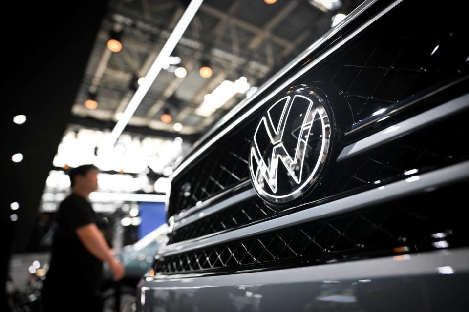 Volkswagen kann ohne die Umsätze aus China nicht überleben - Copyright: Getty Images / Wang Zhao