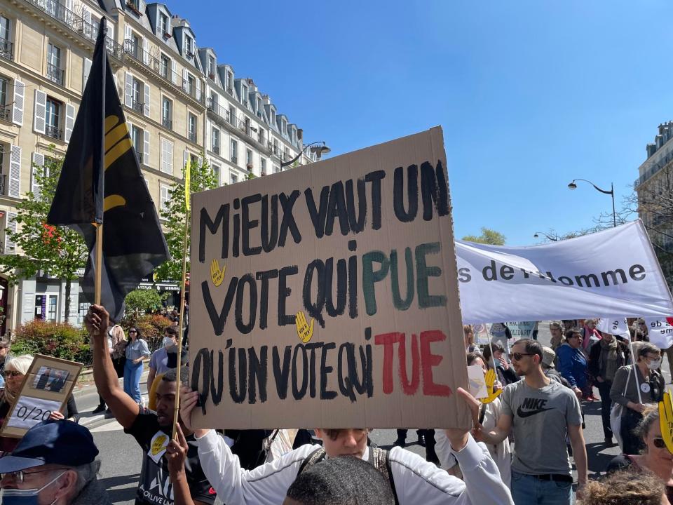 <p>"Mieux vaut un vote qui pue qu'un vote qui tue"</p> 