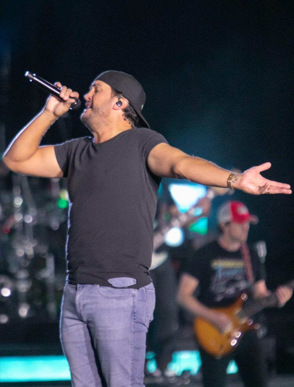 Luke Bryan sings 'Kiss Tomorrow Goodbye' at his Farm Tour in Conway Township Saturday, Sept. 17, 2022.