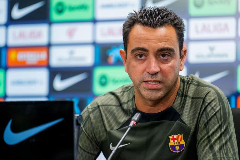 "Si no ganamos títulos diré «hasta aquí hemos llegado»", se había condicionado el propio Xavi, que asumió como entrenador blaugrana en noviembre de 2021; ahora depuso su anuncio de enero de este año. - Créditos: @FCB