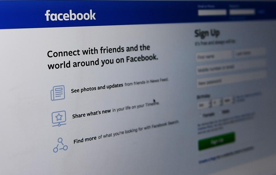 Pas que des amis sur Facebook (Crédit MANDEL NGAN/AFP via Getty Images)