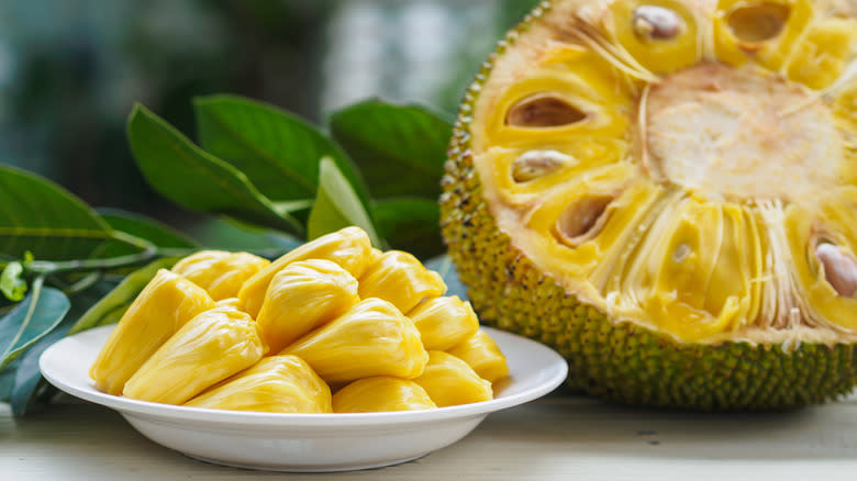 jackfruit on plate