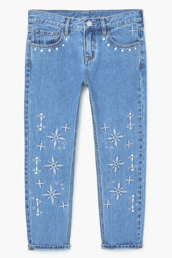 <p>Mango jeans relaxed Embropan, $79.99, <a rel="nofollow noopener" href="http://shop.mango.com/US/p0/women/clothing/jeans/skinny/jeans-relaxed-embropan?id=83015537_TM&mbid=synd_yahoostyle&n=1&s=prendas.tejanos" target="_blank" data-ylk="slk:mango.com;elm:context_link;itc:0;sec:content-canvas" class="link ">mango.com</a></p>