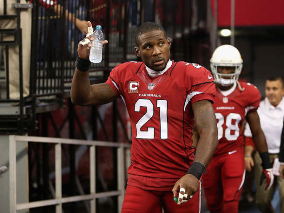 Arizona Cardinals' Patrick Peterson (21) stretches during the NFL