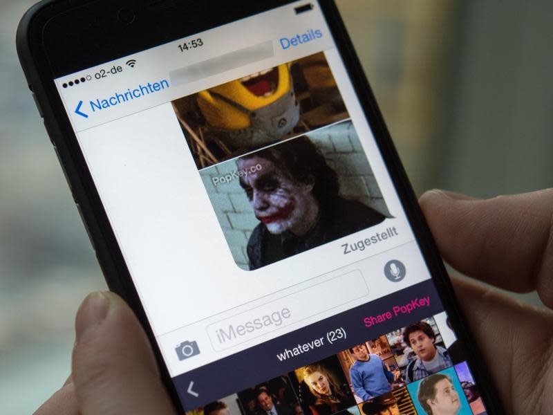 Warum nicht mal mit einem Bild antworten? Die Tastatur-App PopKey erlaubt das Versenden von animierten GIF-Dateien. Foto: Andrea Warnecke