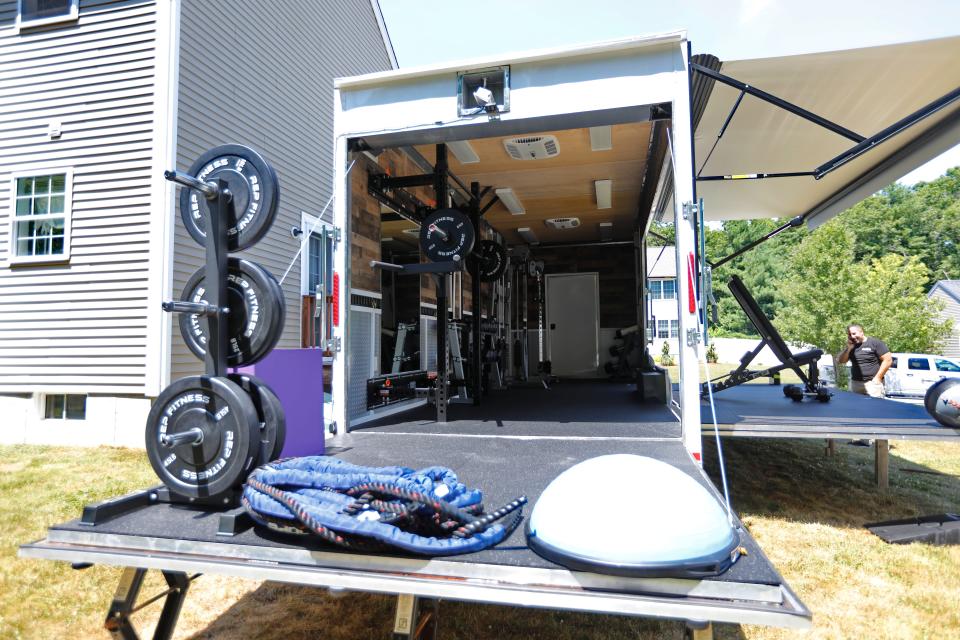 Side-view of the Agile Fitness mobile gym.