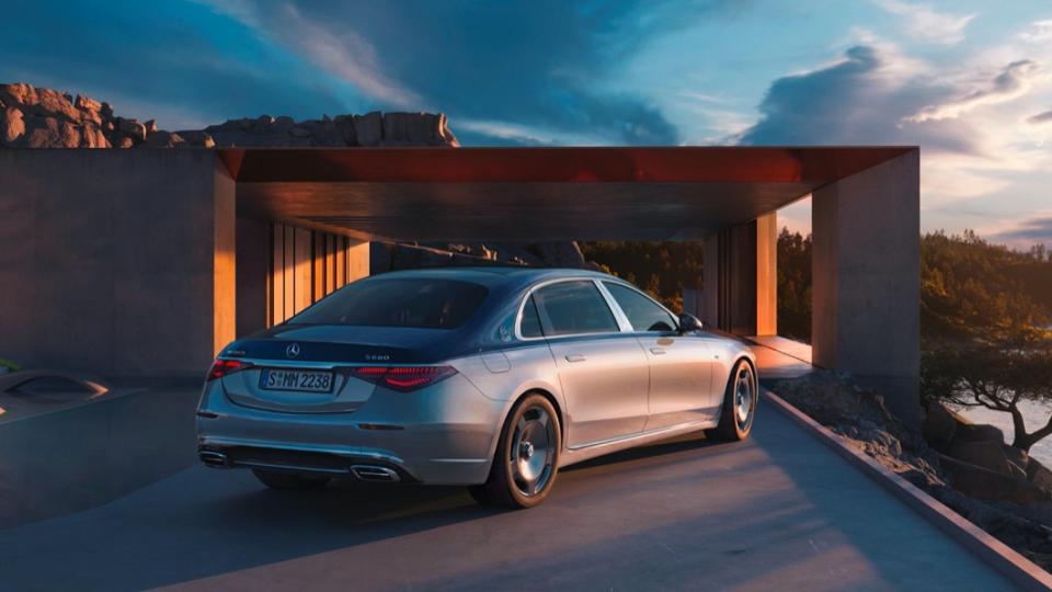 Maybach S-Class Edition 100全球僅限量100部，目前定價尚未揭露。