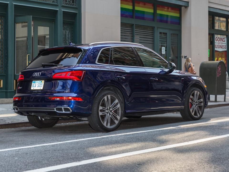 Audi SQ5 3