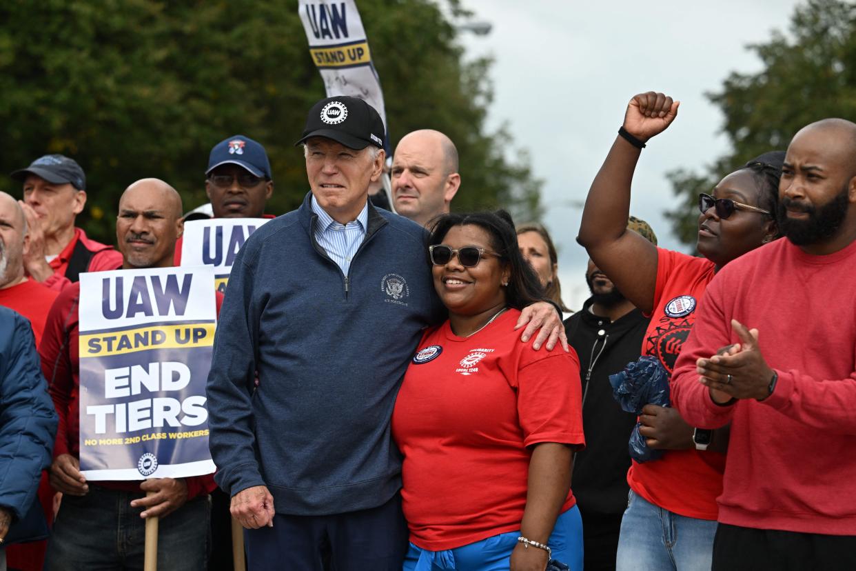 US President Joe Biden joins a picket line with members of the United Auto Workers (UAW) union at a General Motors Service Parts Operations plant in Belleville, Michigan, on September 26, 2023. S