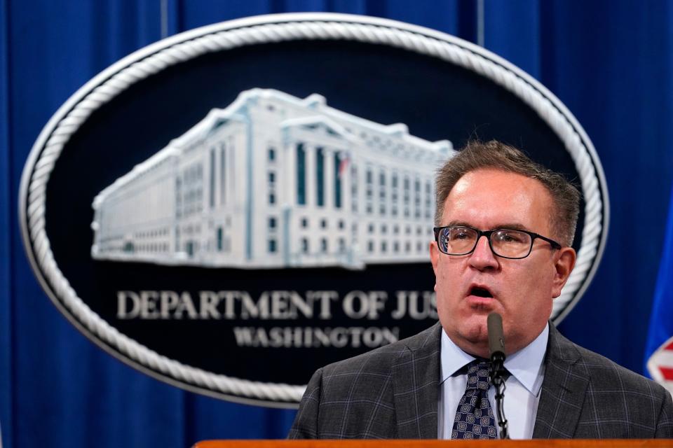 Environmental Protection Agency Administrator Andrew Wheeler speaks at a news conference. (Photo: SUSAN WALSH via Getty Images)