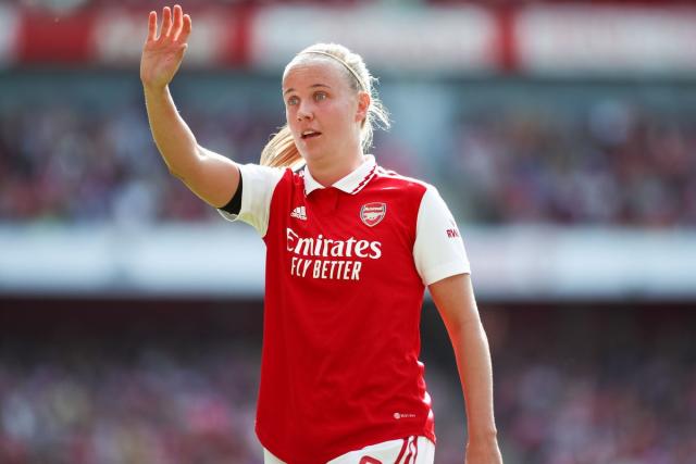 This club is home for me – Beth Mead signs new Arsenal deal