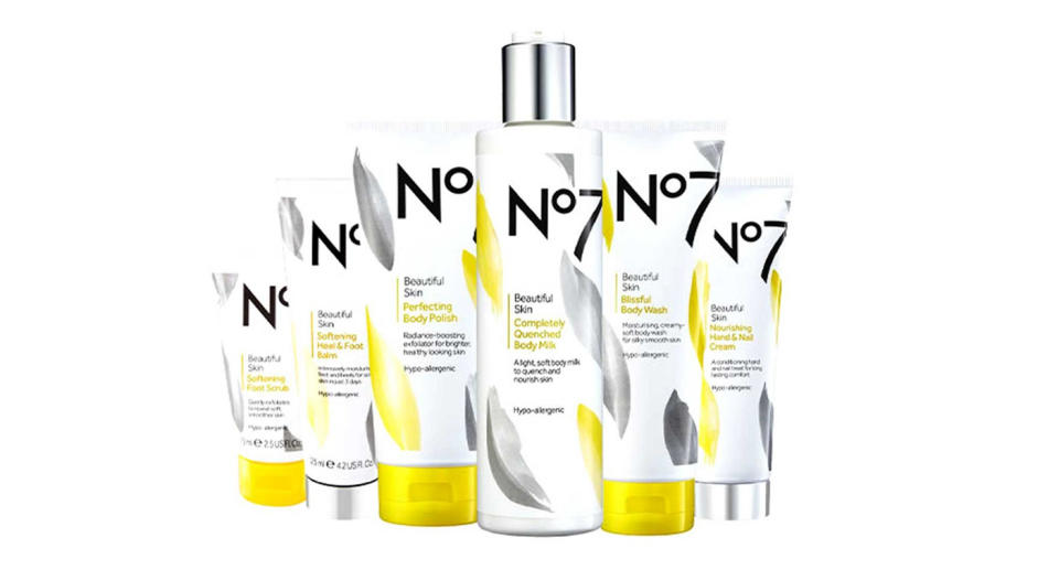 No7 gift set