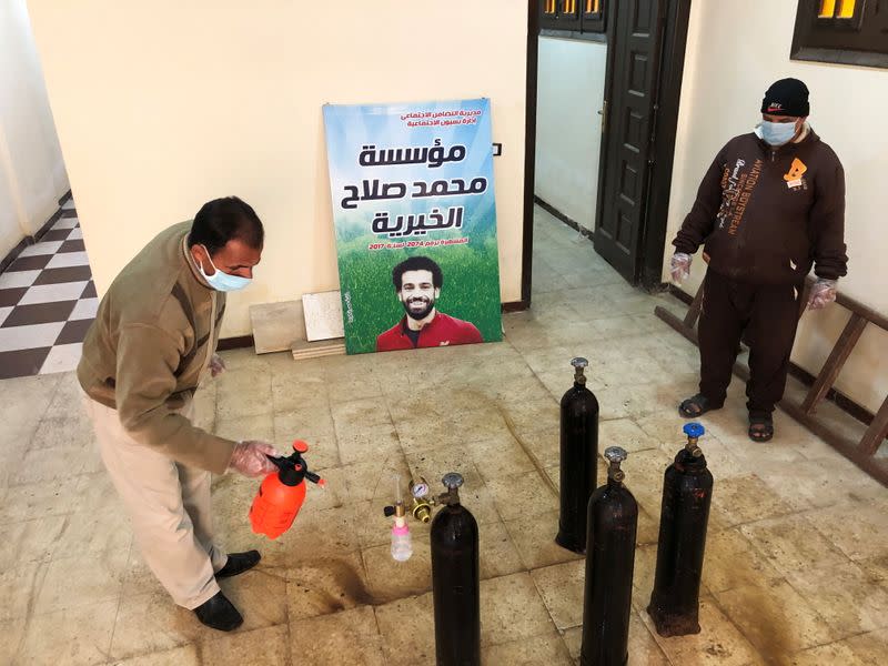 Liverpool striker Salah donates oxygen to support his Egyptian village's COVID fight