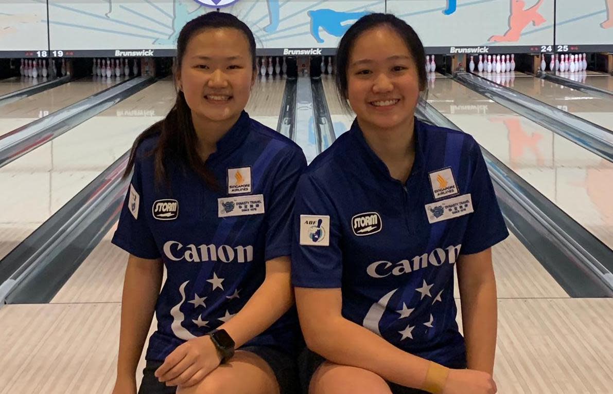 Singapore youth bowler Fion Liew (left) clinched gold in the girls' all-events at the 20th Asian Schools Tenpin Bowling Championships, while her teammate Arianne Tay won the silver. (PHOTO: Singapore Bowling Federation)