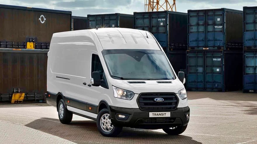 Ford Transit se importa de Uruguay.