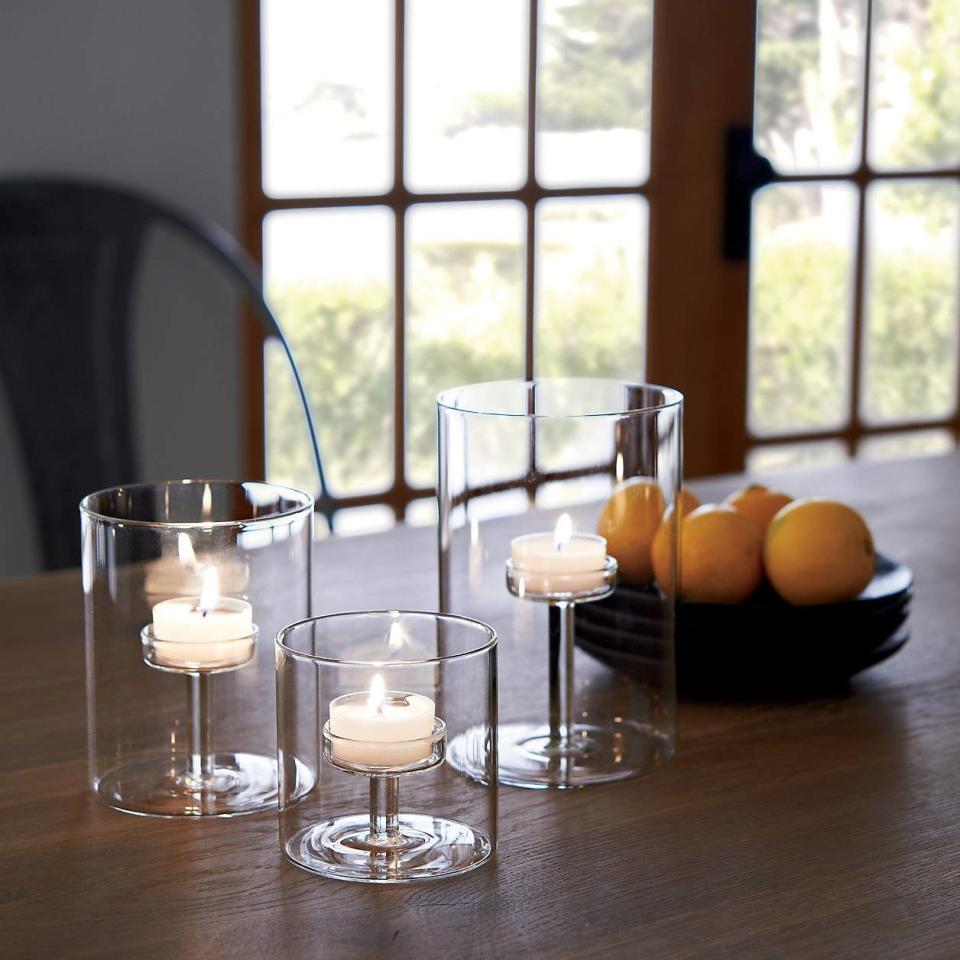 <p><a href="https://go.redirectingat.com?id=74968X1596630&url=https%3A%2F%2Fwww.crateandbarrel.com%2Felsa-small-glass-tea-light-candle-holder%2Fs231173&sref=https%3A%2F%2Fwww.thepioneerwoman.com%2Fholidays-celebrations%2Fgifts%2Fg34348585%2Fgifts-under-10%2F" rel="nofollow noopener" target="_blank" data-ylk="slk:Shop Now;elm:context_link;itc:0;sec:content-canvas" class="link ">Shop Now</a></p><p>Elsa Small Glass Tea Light Candle Holder</p><p>crateandbarrel.com</p><p>$8.95</p><span class="copyright">Crate and Barrel</span>