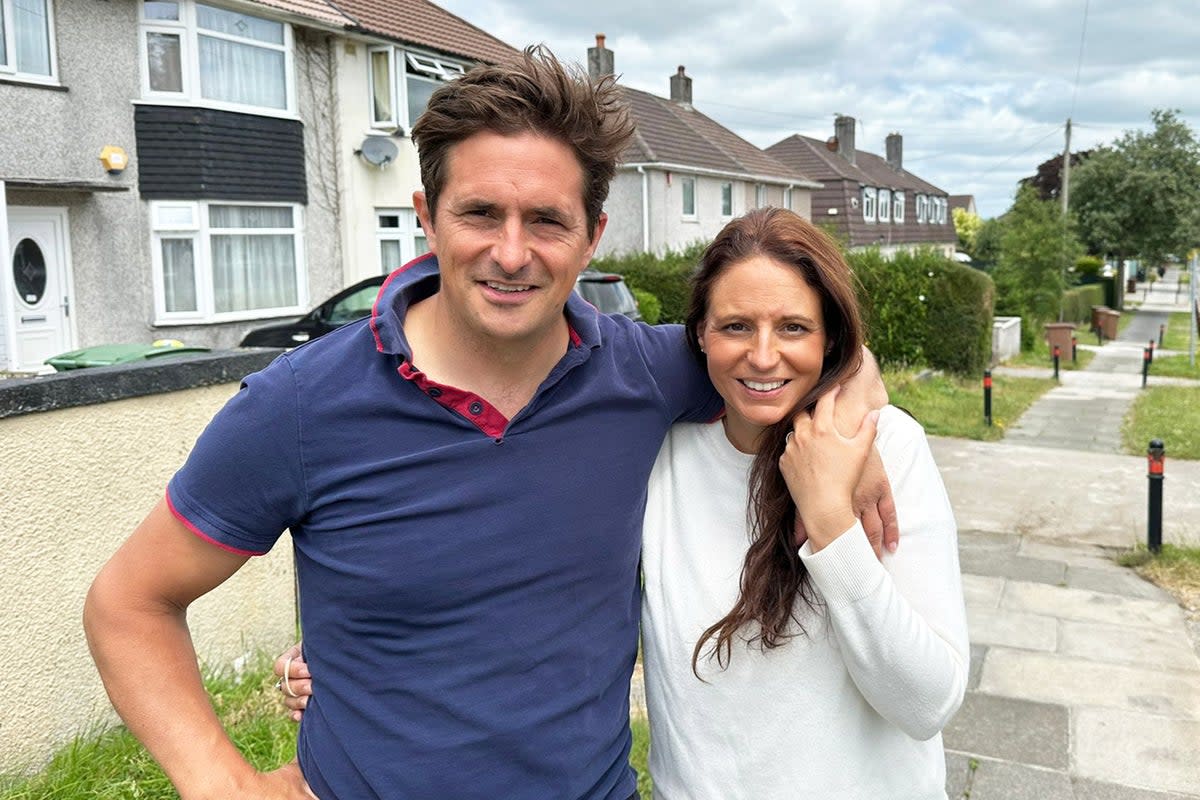 Johnny Mercer is joined by his wife Felicity Cornelius-Mercer during canvassing in Plymouth   (The Independent)