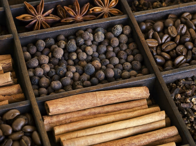 <b>Cinnamon and cloves</b>: Both these spices aid the production of insulin and help control blood sugar levels in the body. Highly beneficial to people with type 2 diabtetes, it is recommended to sprinkle cinnamon powder into your cup of tea of coffee, and include cloves when you make rice or dal.