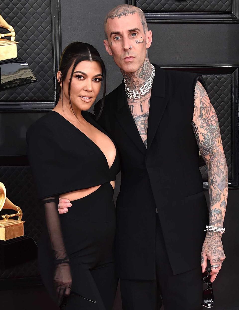 kourtney kardashian, travis barker