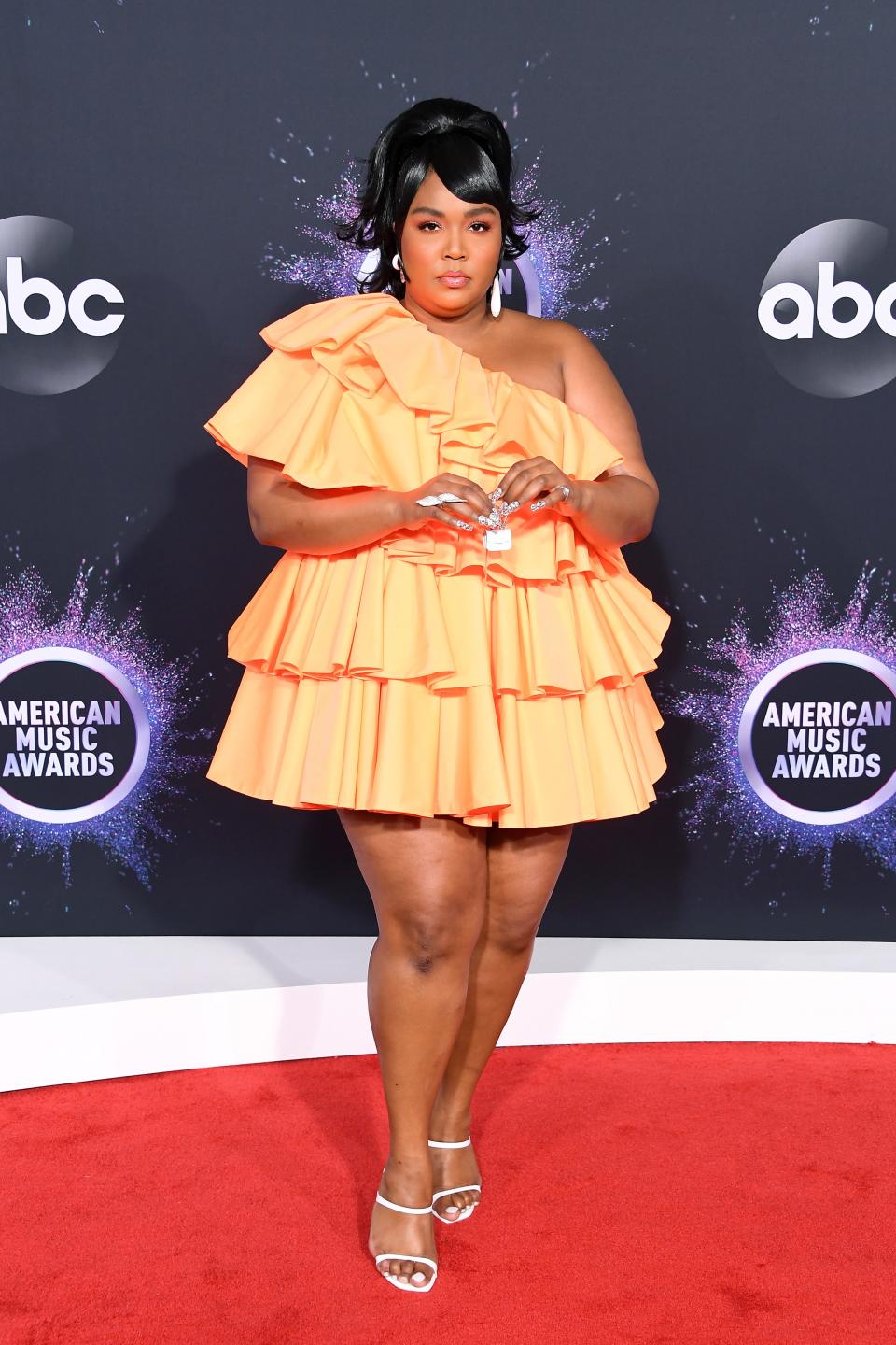 <h1 class="title">Lizzo in Valentino, Stuart Weitzman shoes, and Lorraine Schwartz jewelry</h1><cite class="credit">Photo: Getty Images</cite>