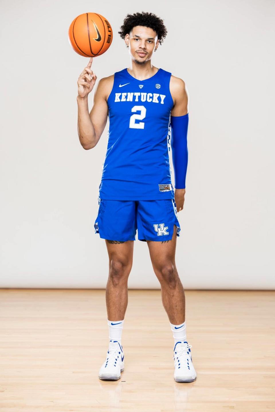 Fifth-year college basketball forward Tre Mitchell committed to the Kentucky men’s basketball program Monday afternoon. Mitchell is the first player this offseason to join UK from the NCAA transfer portal.