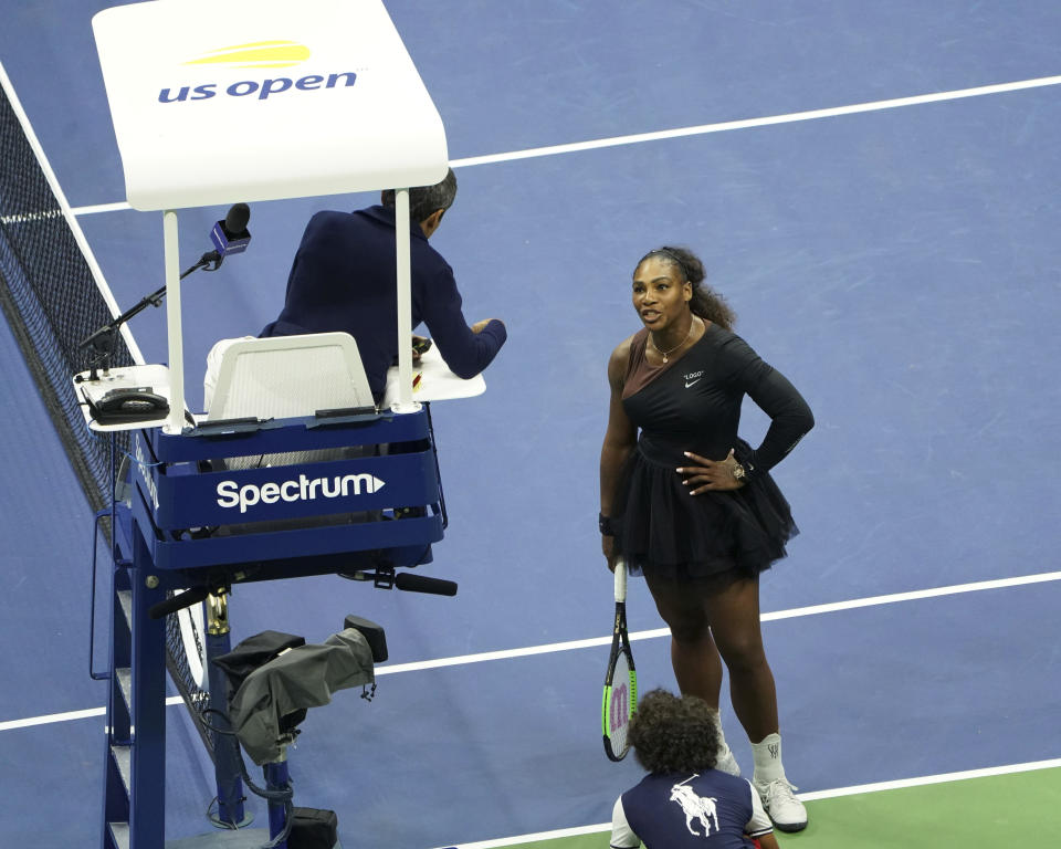 Serena Williams argues with the chair umpire during a match against Naomi Osaka, of Japan, during the women's finals of the U.S. Open tennis tournament at the USTA Billie Jean King National Tennis Center, Saturday, Sept. 8, 2018, in New York. (Photo by Greg Allen/Invision/AP)