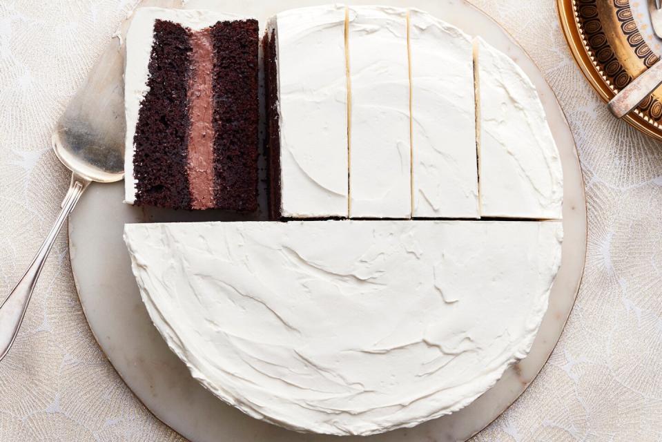 chocolate vanilla pudding cake sliced