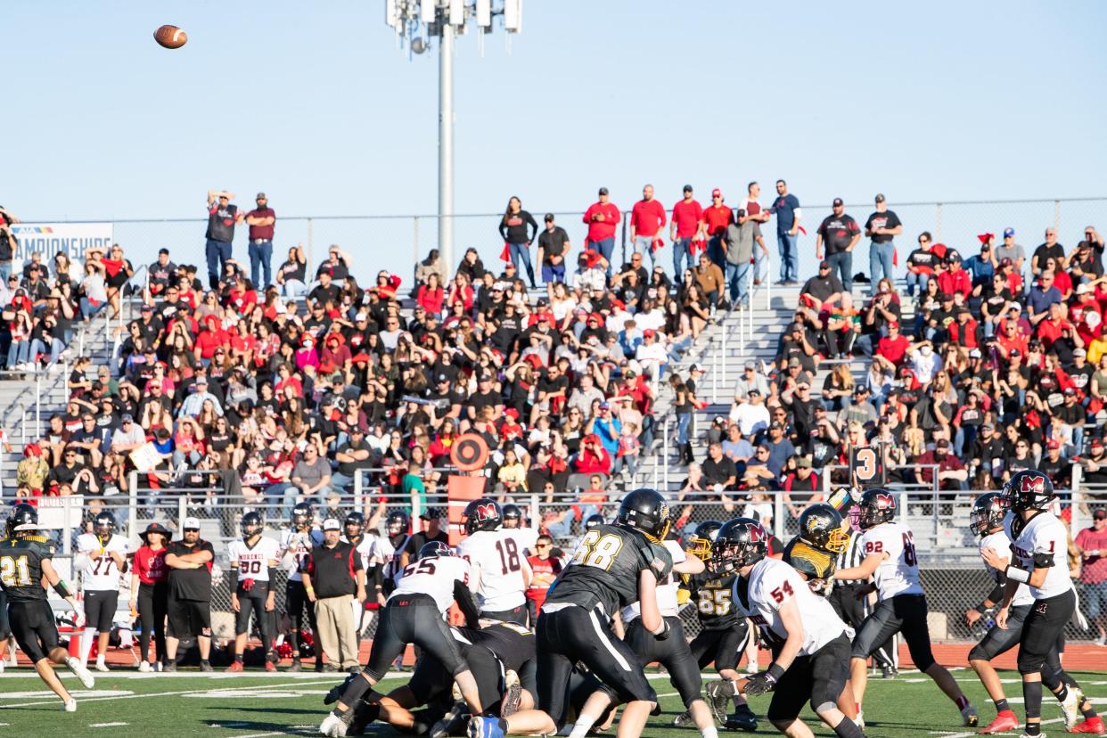 November 27, 2021; Gilbert, AZ; 2a football championship game between Morenci and Arizona Lutheran at Campo Verde High School