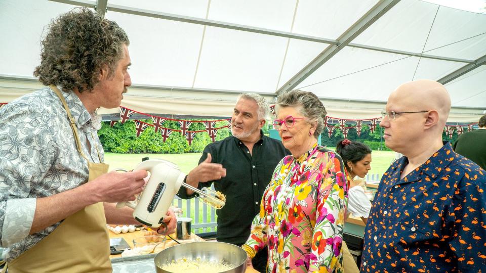 The Great British Bake Off S5 Ep1 Matt, Prue and Paul with Giuseppe.