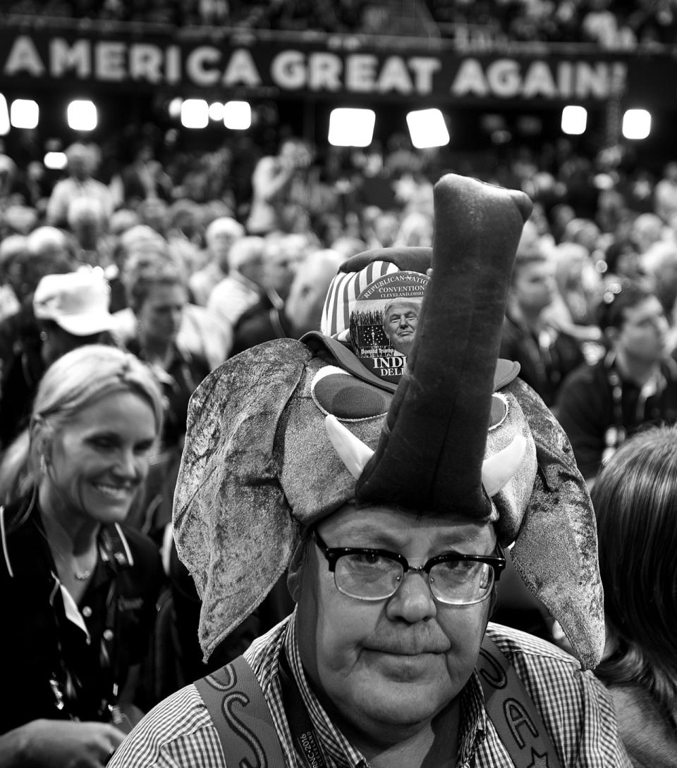 <p>A convention delegate shows his support. (Photo: Khue Bui for Yahoo News)</p>