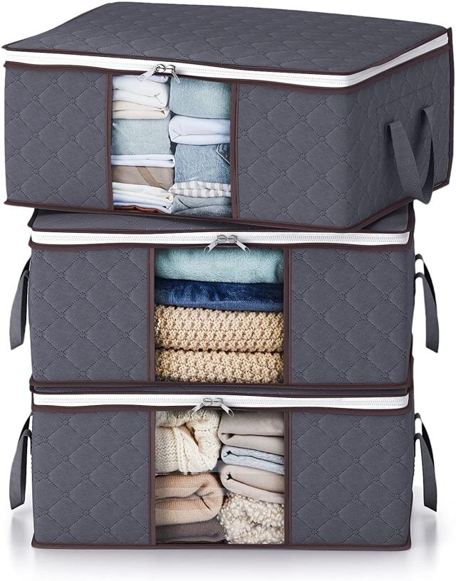 The Dokehom 3-Piece Storage Bags Are Under $20 at