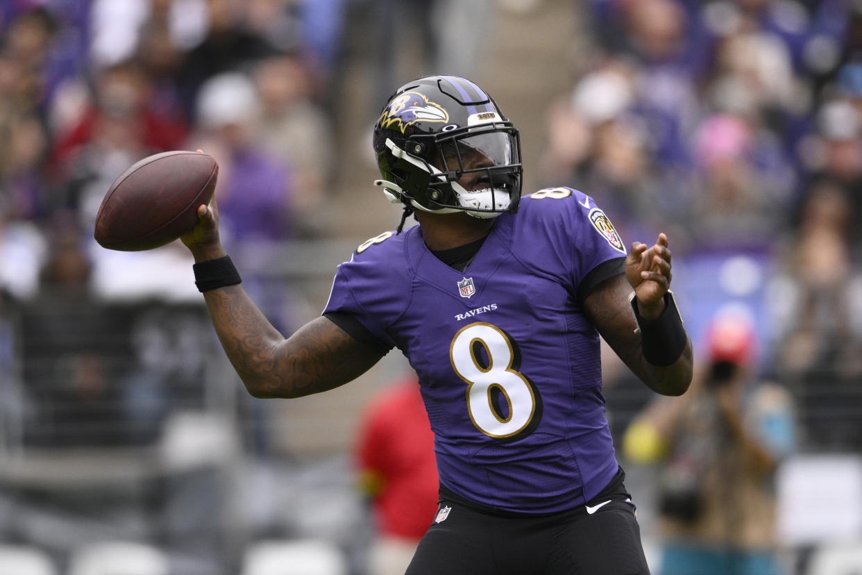 Baltimore Ravens quarterback Lamar Jackson (8) is looking to lead his team to a win over the Buccaneers on Thursday night. (AP Photo/Nick Wass)