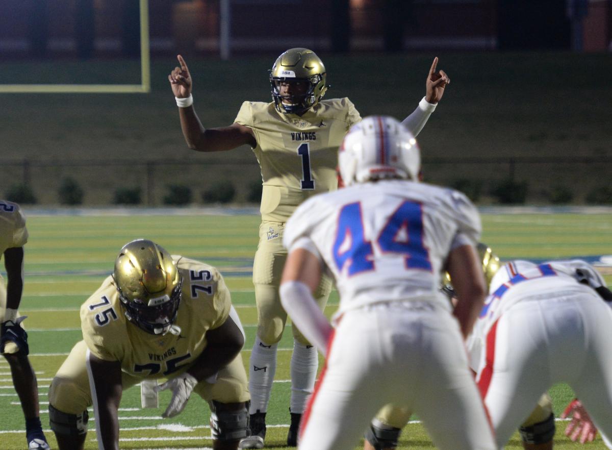 Spartanburg QB, ECU commit Raheim Jeter named finalist for South