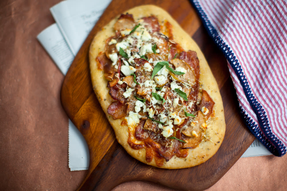 Bacon-Apple-Pizza-Recipe