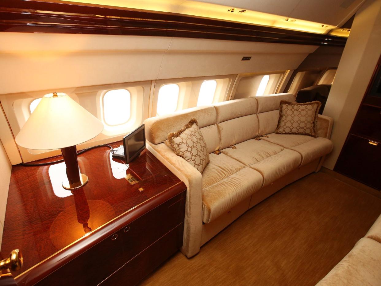 Trump's 757 guest bedroom.