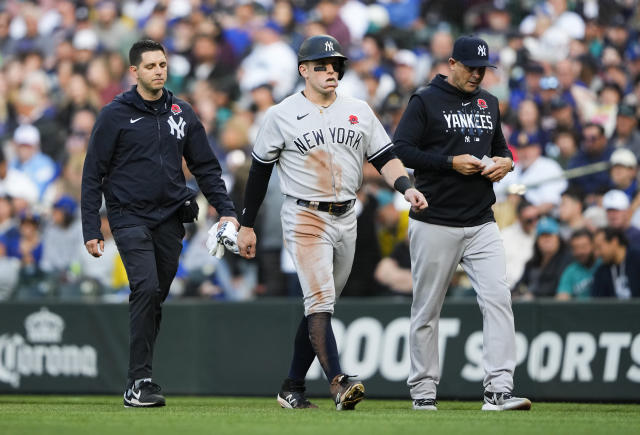 Yankees' Stanton out 6 weeks with strained hamstring