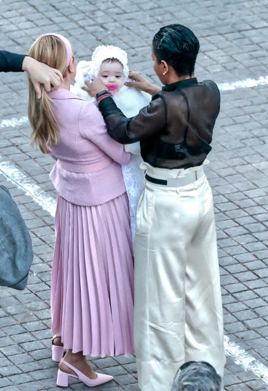 Ana Obregón con la pequeña antes del bautizo