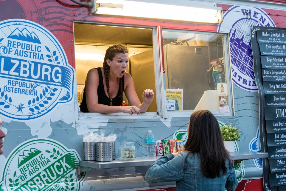 From 5:30 to 9 p.m. Friday in Clermont, food trucks will be available for foodies.